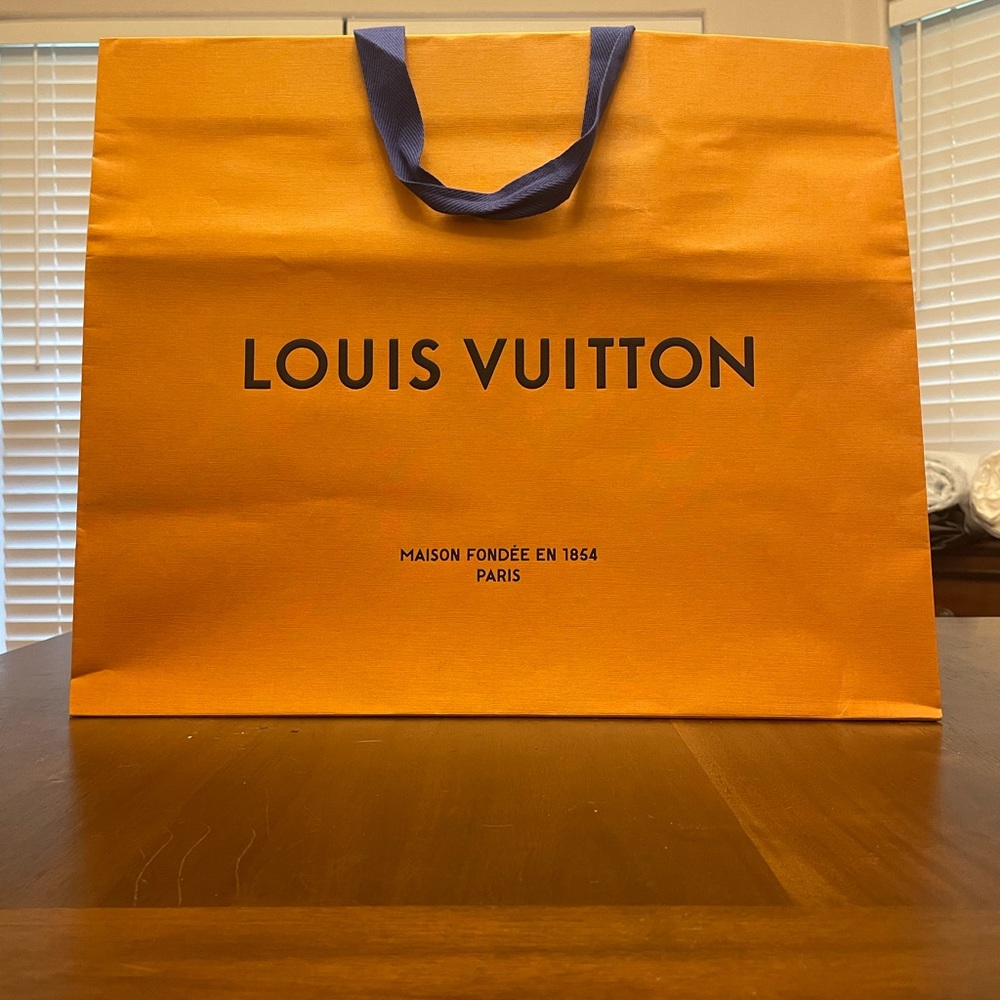 Large Louis Vuitton shopping Bag